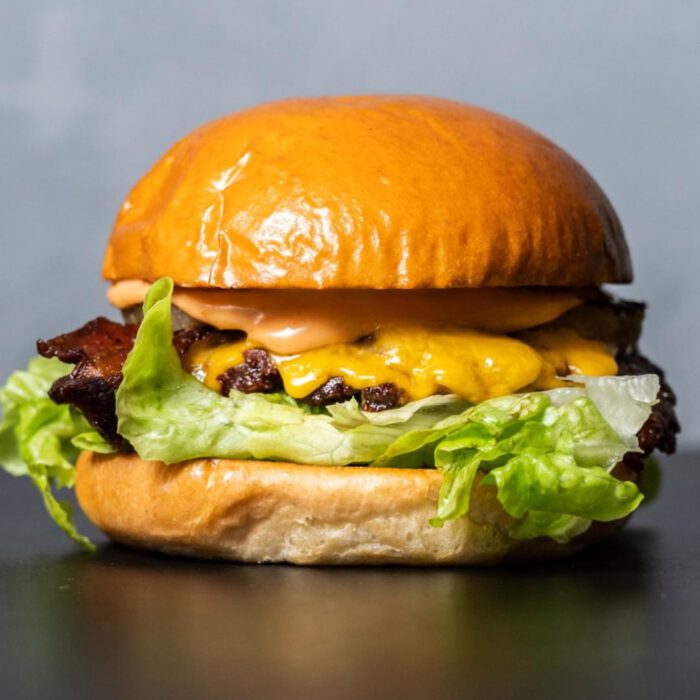 Burger de bœuf surgelé